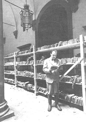 Alessandro Bonsanti durante l'emergenza dell'alluvione